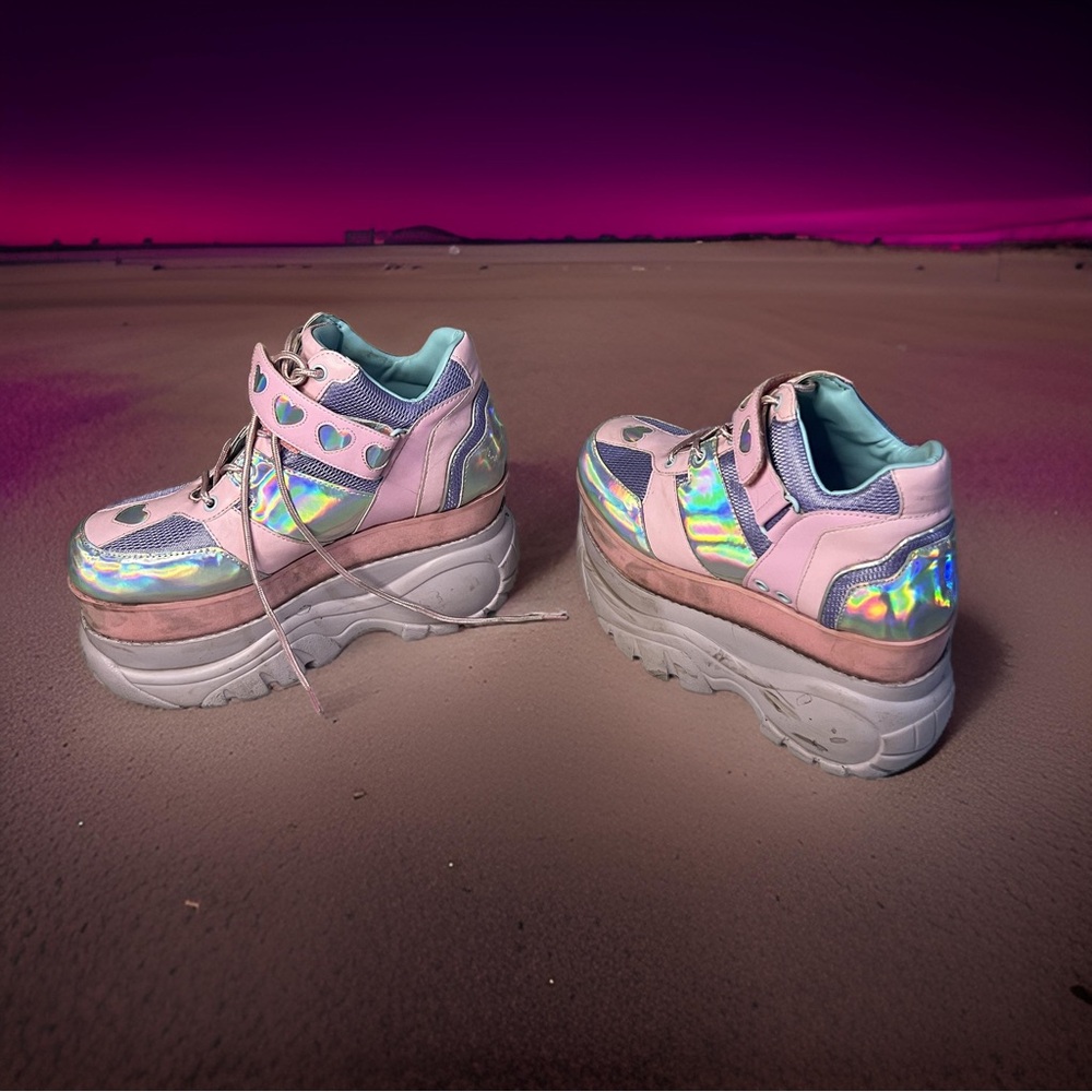 Size 8 Platform Sneakers - Picture 2 of 4